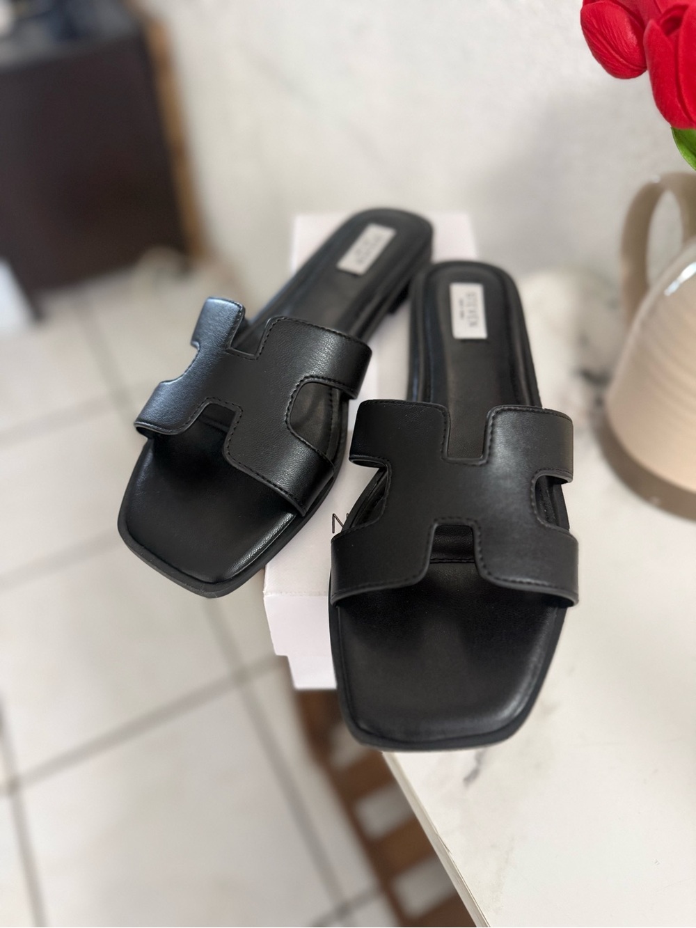 Steven New York Hannah Black H Cutout Slide Sandals Size 10